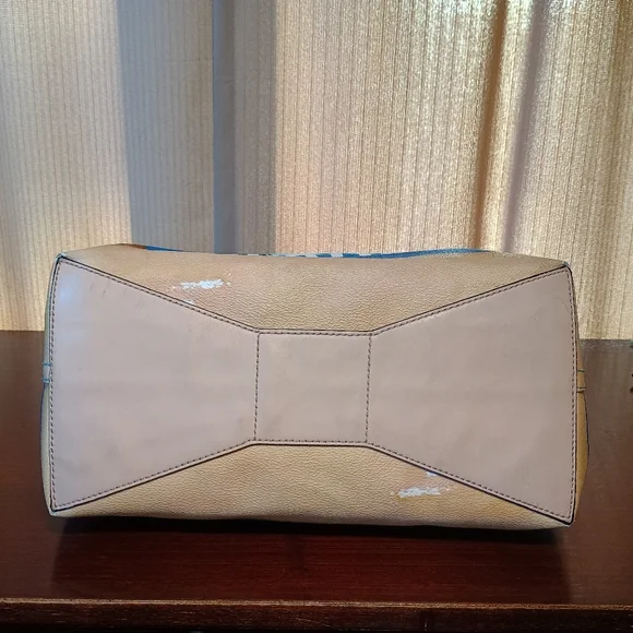 Kate Spade “I Need a Vacation” Francis Tote